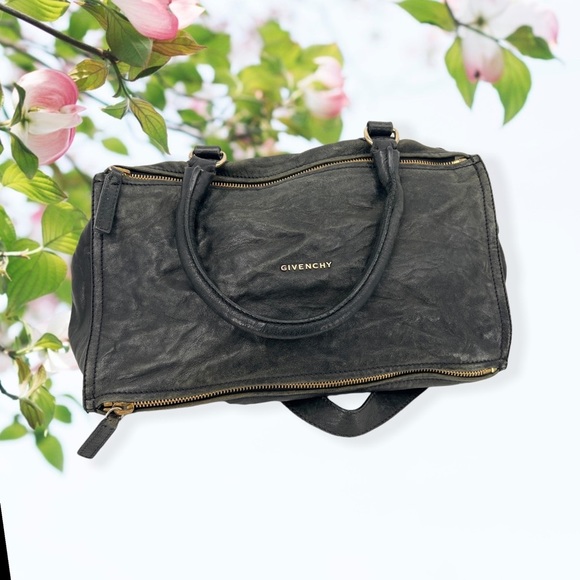 GIVENCHY Pandora Bag Distressed Leather Large - Picture 4 of 11